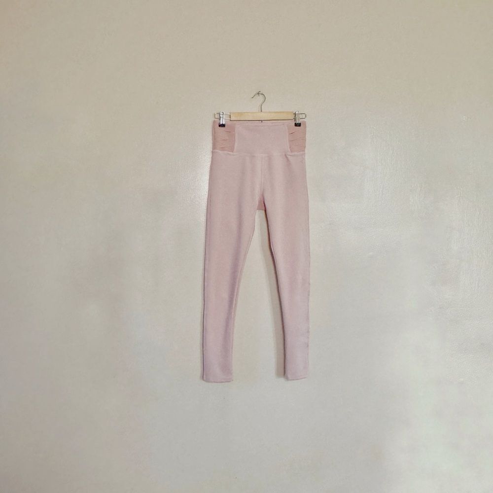 SALE! Pink BSP Leggings Size M EUC